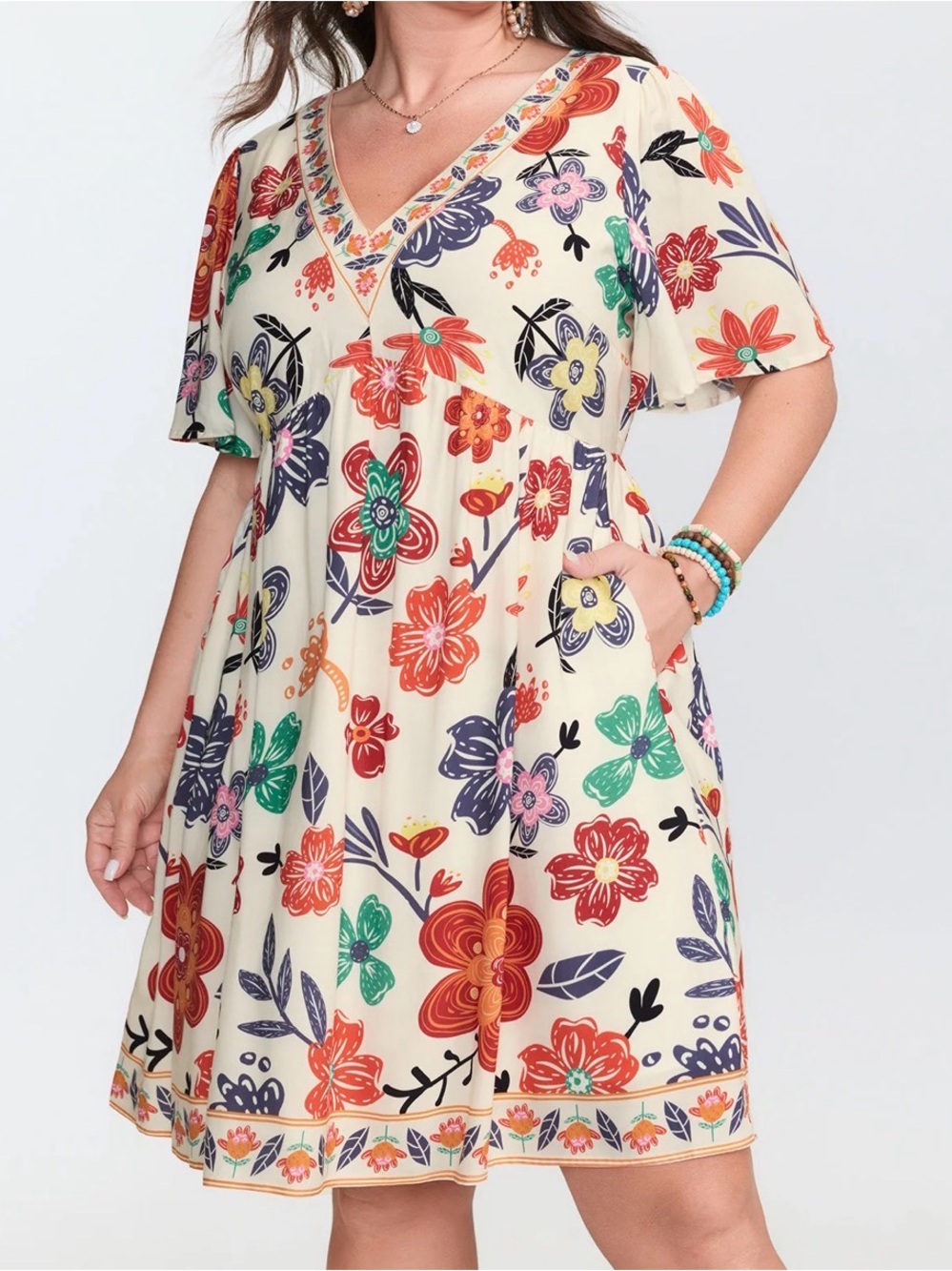 Plus size floral midi dress by Bloomchic size 26. Boho. Short flutter sleeves.